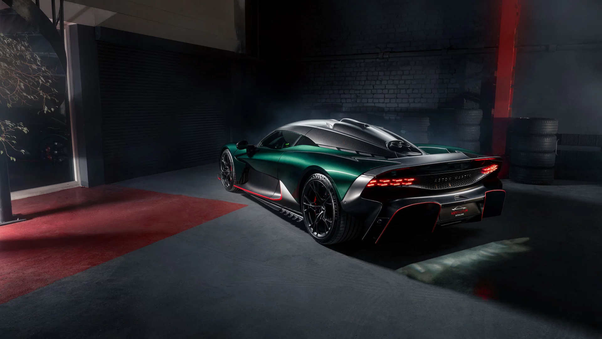 Aston Martin Valhalla 2026
