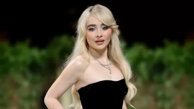 Sabrina carpenter