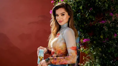 Hailee steinfeld