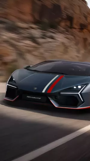 2026 Lamborghini Revuelto