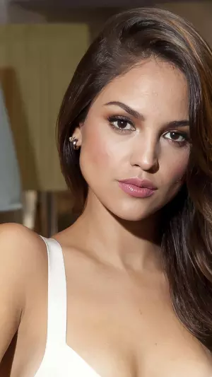 Eiza gonzalez