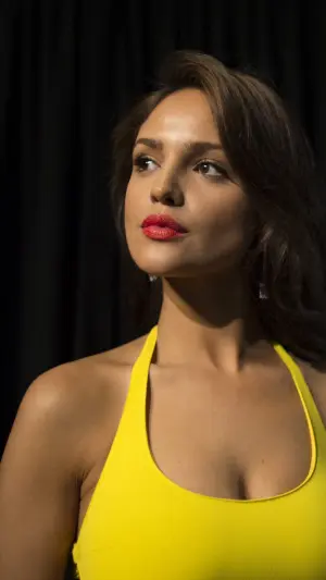 Eiza gonzalez